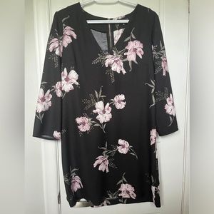 Dynamite black dress with florals